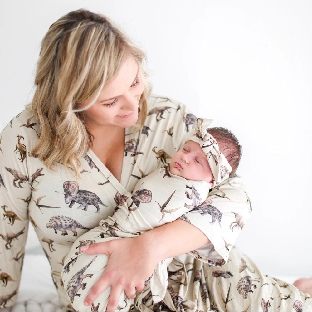Posh peanut vinTge Dino mama robe and swaddle set
